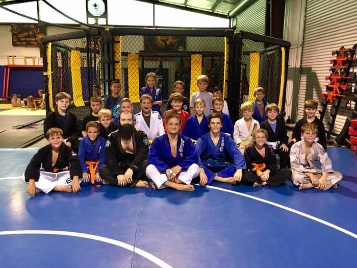 <center>A Community That Centers on Fight Training and Martial Arts<center> 